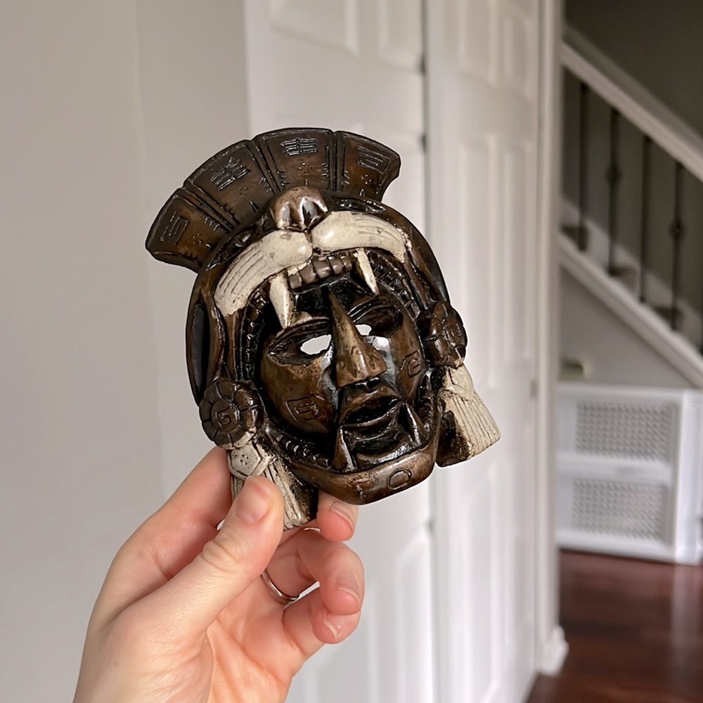 Authentic Mayan Aztec Warrior Mask artifact carved stone from Mexico rare EUC - Picture 1 of 9